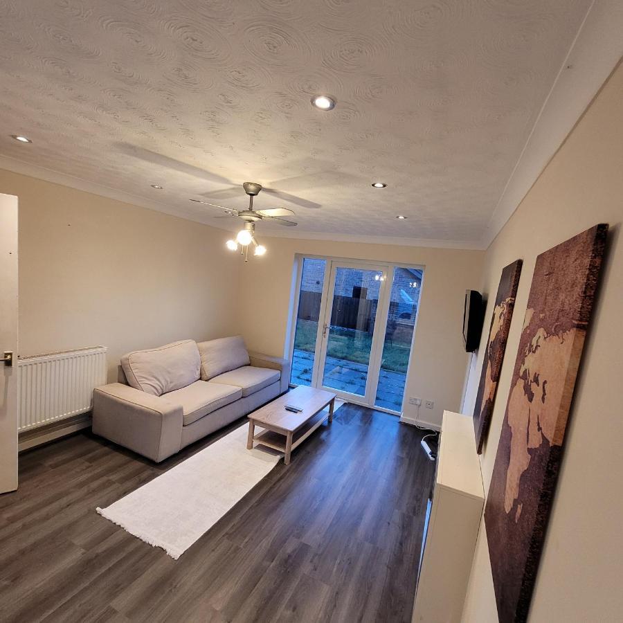 Hamilton 3 Bedrooms 10 Minutes From City Centre Leicester Ngoại thất bức ảnh
